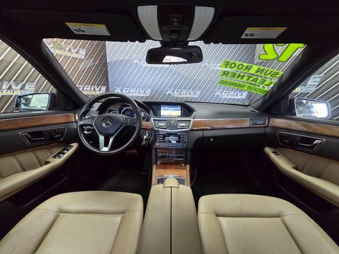 Used 2012 Mercedes-Benz E 350 4MATIC Sedan image 19