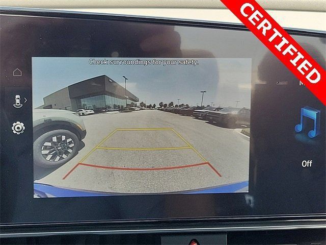Used 2024 Hyundai Elantra SEL w/ Convenience Package FWD image 9