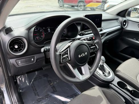 Used 2023 Kia Forte LXS FWD image 21