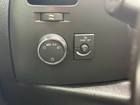 Used 2011 GMC Sierra 1500 SLE image 21