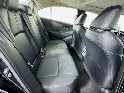 Used 2025 Toyota Corolla XLE FWD image 27