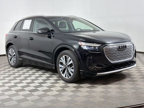 Used 2023 Audi Q4 e-tron Premium Plus w/ Premium Plus image 7