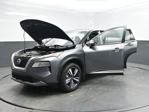 Used 2022 Nissan Rogue SL w/ SL Premium Package image 36