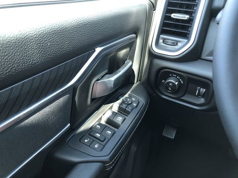 New 2026 RAM 2500 Big Horn image 12