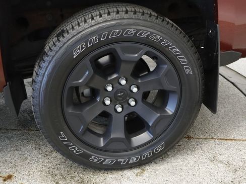 Used 2016 Chevrolet Silverado 1500 LT w/ All Star Edition AWD/4WD image 15