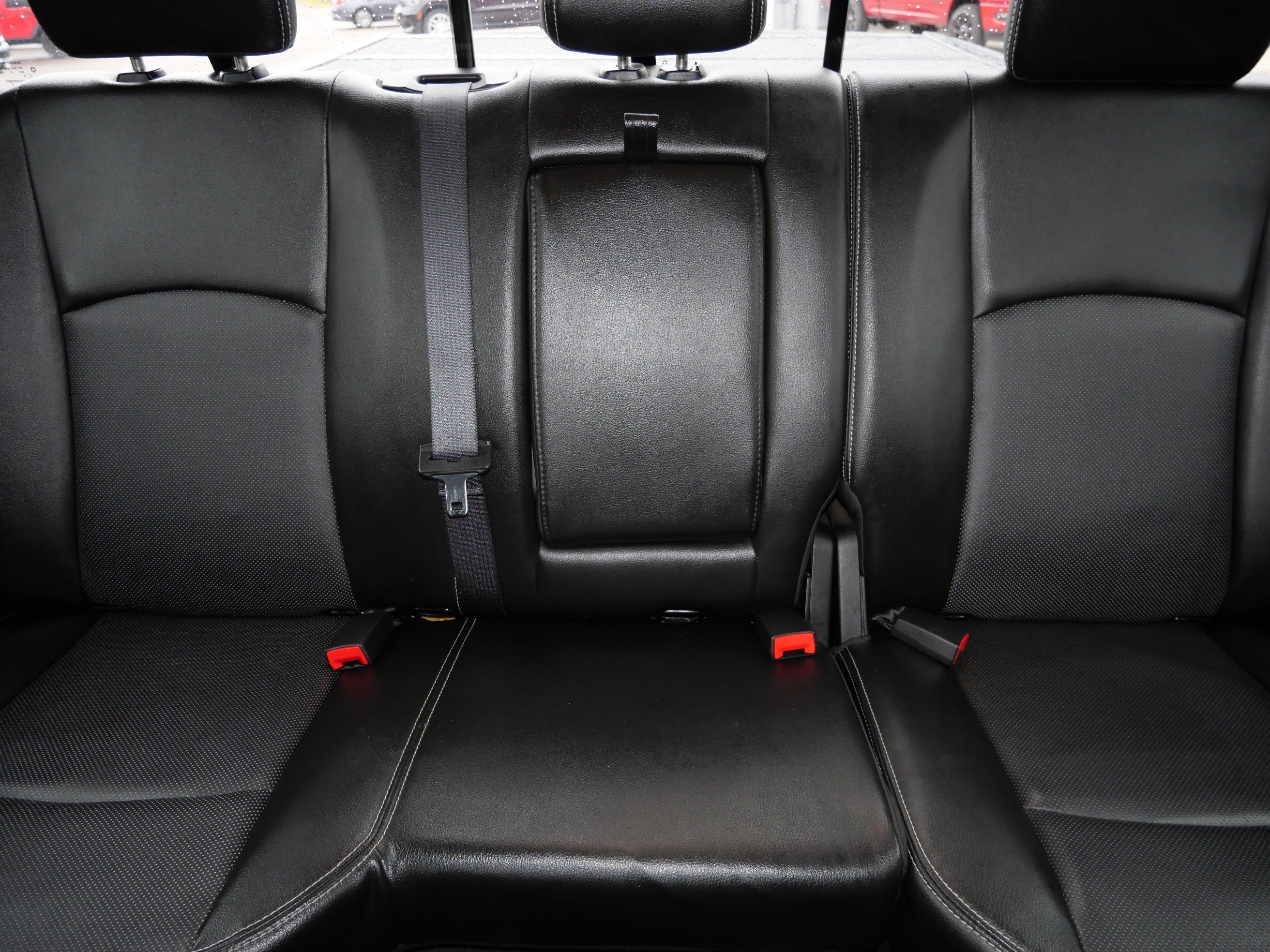 Used 2015 RAM 1500 Laramie w/ Convenience Group AWD/4WD image 13