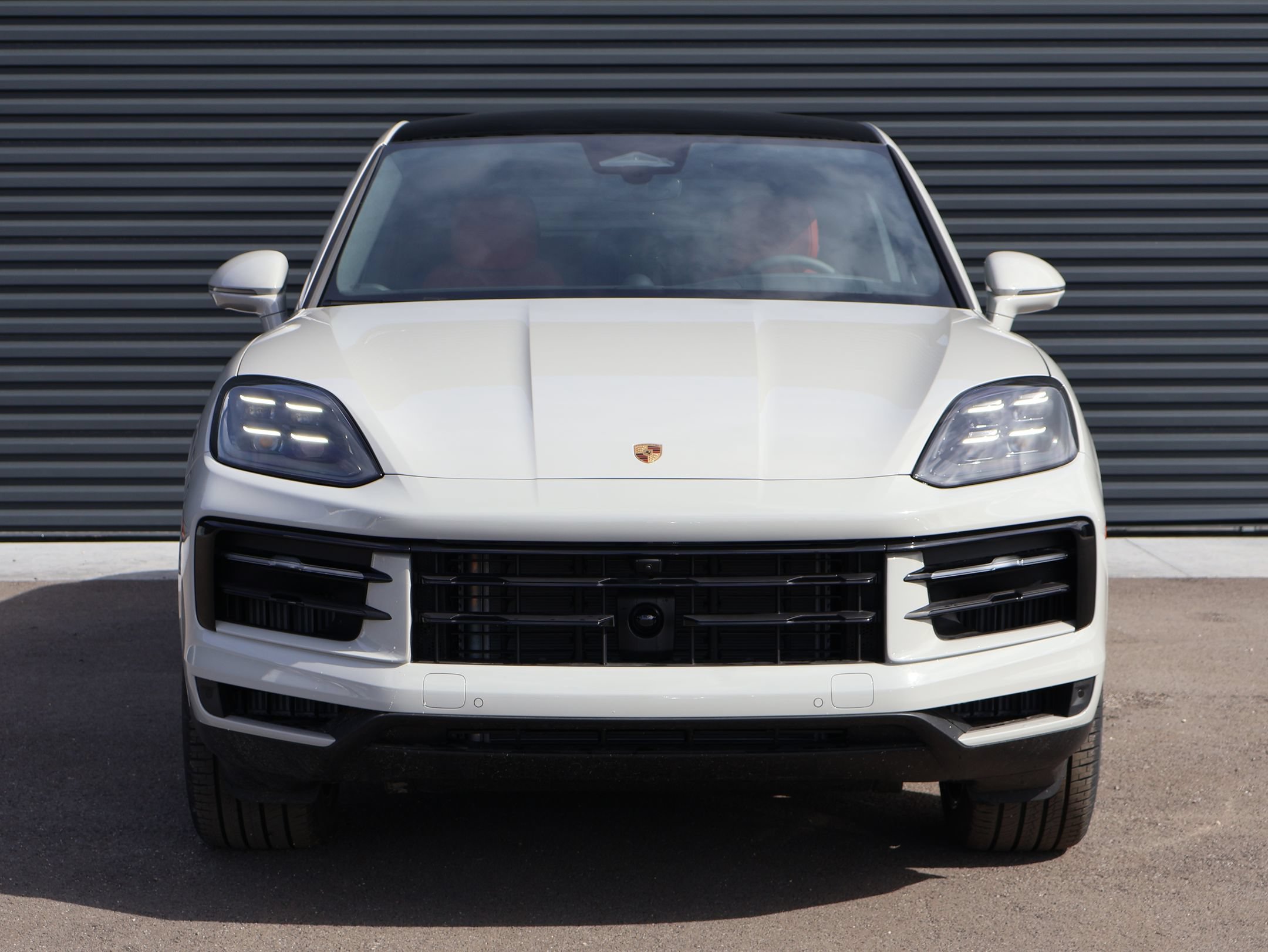 New 2026 Porsche Cayenne Coupe AWD/4WD image 6