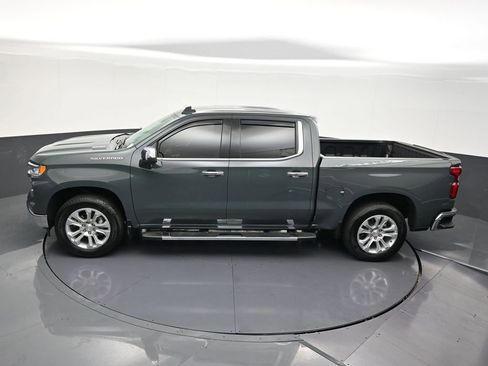Used 2025 Chevrolet Silverado 1500 LTZ image 16