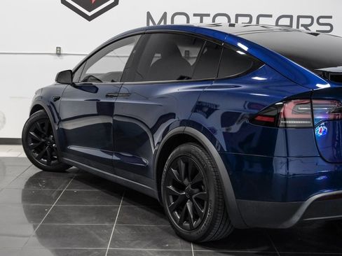 Used 2022 Tesla Model X image 15