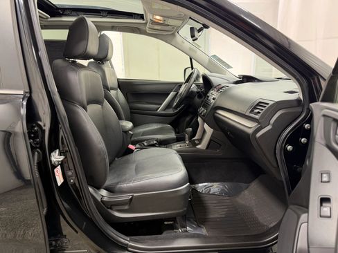 Used 2014 Subaru Forester 2.5i Limited AWD/4WD image 28