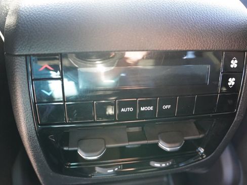 Certified 2023 Jeep Grand Cherokee L Laredo AWD/4WD image 20