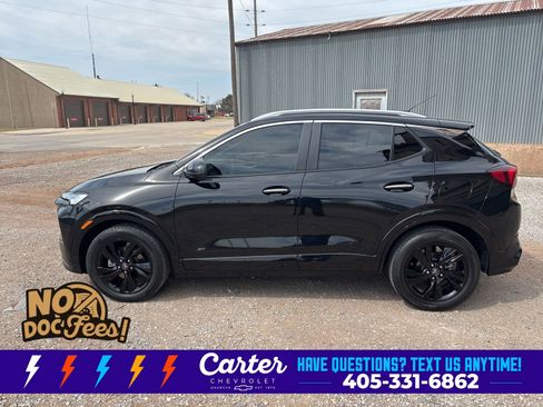 Used 2025 Buick Encore GX Sport Touring FWD image 5