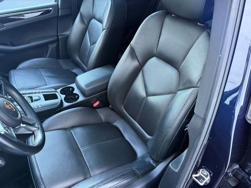 Used 2018 Porsche Macan Sport Edition image 5