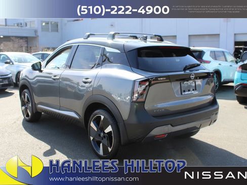 New 2026 Nissan Kicks SR image 9