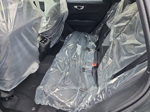 New 2026 Volvo XC60 B5 Ultra w/ Protection Package Premier image 22