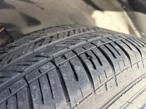 Used 2022 Volkswagen Tiguan SE image 25