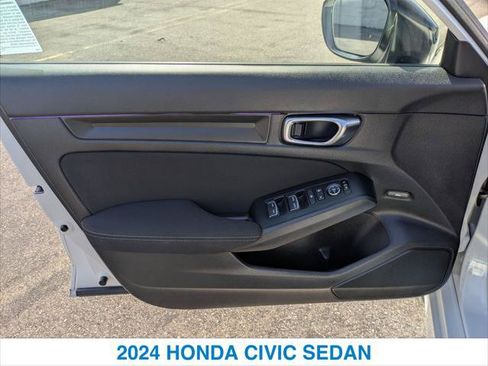 Certified 2024 Honda Civic Sport image 12