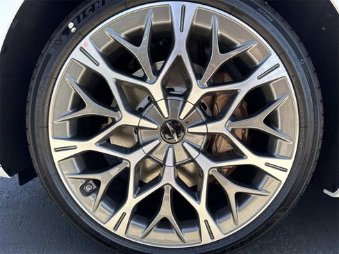 New 2026 Genesis G90 3.5T image 22