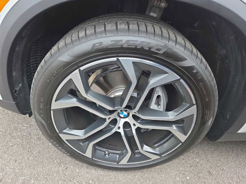 Used 2026 BMW X5 xDrive40i AWD/4WD image 9