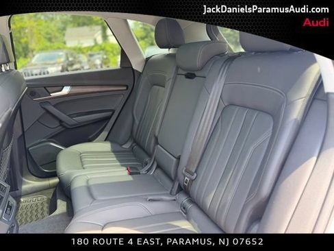 Certified 2023 Audi Q5 Premium w/ Convenience Package AWD/4WD image 14