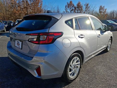 Certified 2025 Subaru Impreza 2.0i image 7