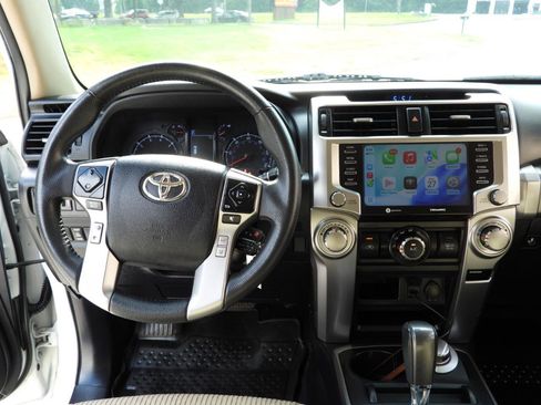 Used 2021 Toyota 4Runner SR5 AWD/4WD image 53
