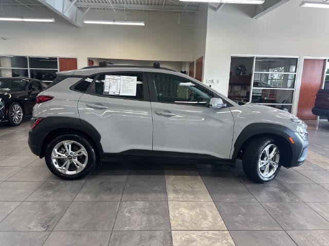 Used 2023 Hyundai Kona SEL AWD/4WD image 11