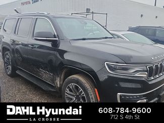 Used 2024 Jeep Wagoneer Series II w/ Flexible Seating Group video 1