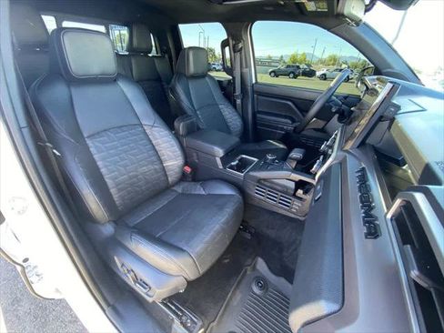 Certified 2024 Toyota Tacoma TRD Sport w/ TRD Sport Premium Package AWD/4WD image 24