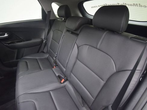 Used 2022 Kia Niro Touring Special Edition FWD image 25