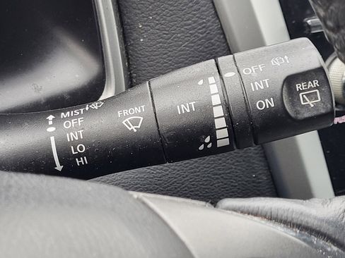 Used 2020 Nissan Murano SV image 33