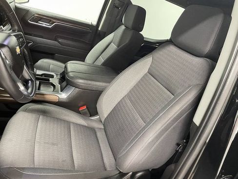 Used 2023 Chevrolet Silverado 1500 LT AWD/4WD image 12