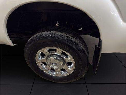 Used 2016 Ford F350 Lariat w/ Chrome Package image 24