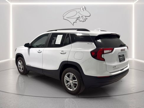 Used 2023 GMC Terrain SLE w/ Driver Convenience Package AWD/4WD image 3
