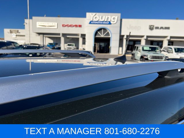 Used 2019 Jeep Cherokee Latitude w/ Cold Weather Group FWD image 14