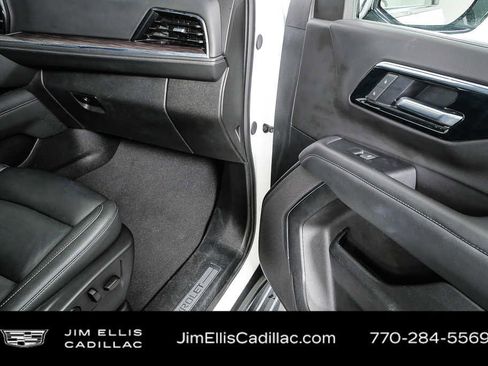 Used 2025 Chevrolet Tahoe LT RWD image 24