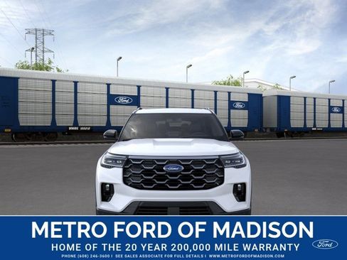 New 2026 Ford Explorer Platinum AWD/4WD image 7