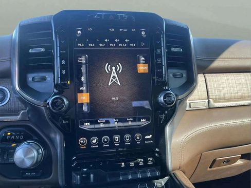 Used 2019 RAM 1500 Limited image 18