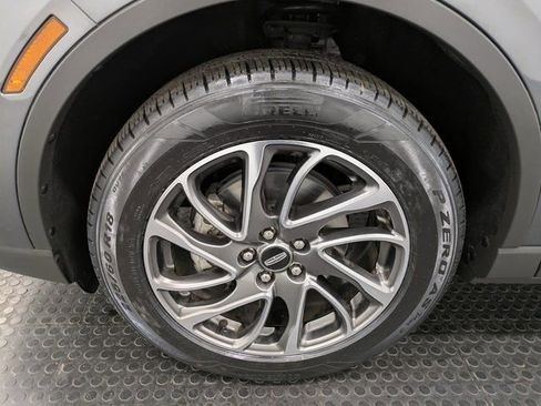 Certified 2022 Lincoln Corsair AWD w/ Equipment Group 101A image 7