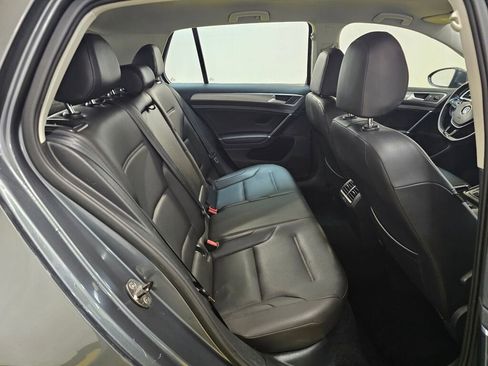 Used 2015 Volkswagen Golf SE FWD image 12