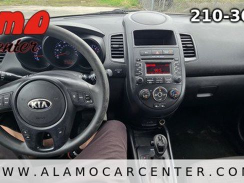 Used 2013 Kia Soul Base image 33