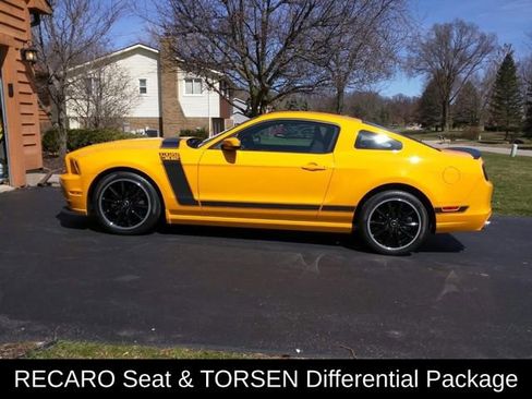 Used 2013 Ford Mustang Boss 302 w/ Boss 302 Accessory Pkg RWD image 3