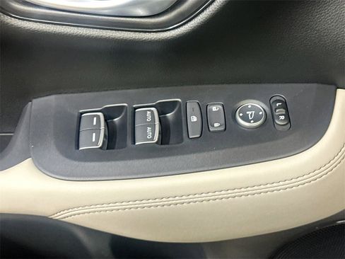 New 2026 Honda HR-V EX-L image 15