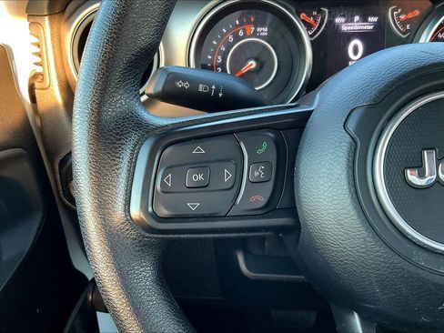 Used 2020 Jeep Wrangler Sport image 23