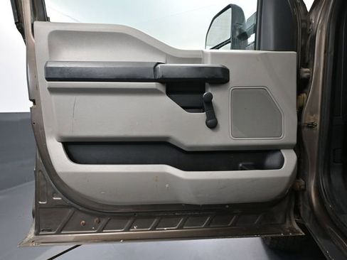 Used 2017 Ford F350 XL w/ XL Value Package image 16