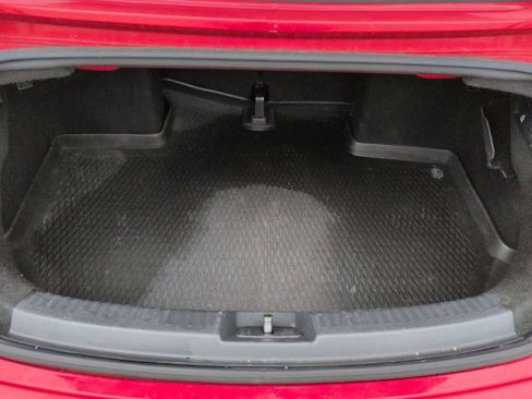 Used 2015 Volkswagen Beetle 1.8T FWD image 29