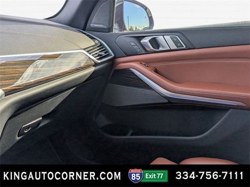 Used 2021 BMW X5 M50i w/ Executive Package image 14