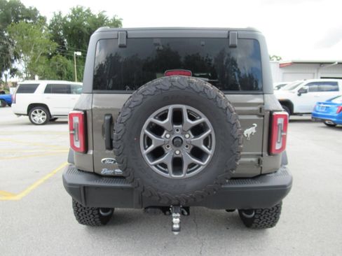 Used 2025 Ford Bronco Badlands AWD/4WD image 6