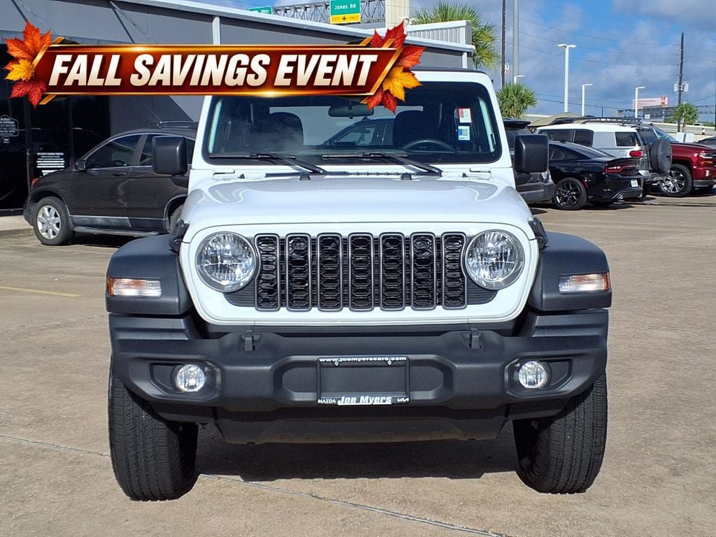Used 2025 Jeep Wrangler Sport AWD/4WD image 7