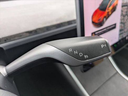 Used 2019 Tesla Model 3 Long Range image 12